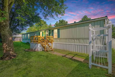 127 Apollo Ln, Chillicothe, OH 45601
