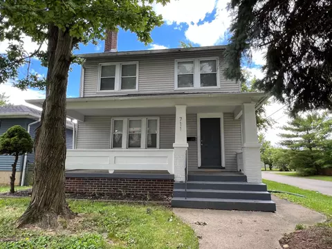 711 E Mithoff St, Columbus, OH 43206