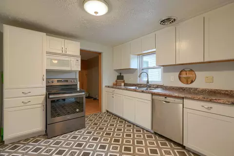 128 E Huron St, Jackson, OH 45640 photo 9