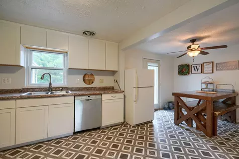 128 E Huron St, Jackson, OH 45640 photo 11