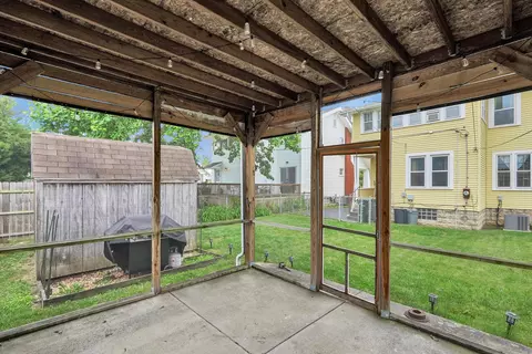 186 Eldon Ave, Columbus, OH 43204 photo 29