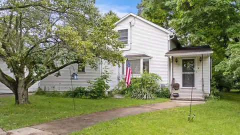 8 Lexington Ontario Rd, Ontario, OH 44903