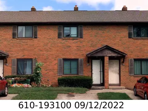 1602 Park Place Dr, Westerville, OH 43081