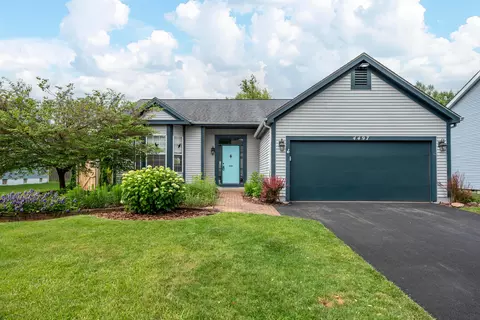 4497 Woodstream Dr, Columbus, OH 43230
