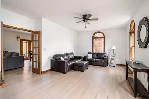 Living - 1422 Pontius Rd, Circleville, OH 43113 photo 1 of 3