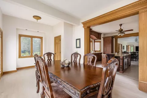 Dining - 1422 Pontius Rd, Circleville, OH 43113 photo 3 of 5