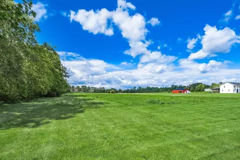 Exterior - 1422 Pontius Rd, Circleville, OH 43113 photo 1 of 11