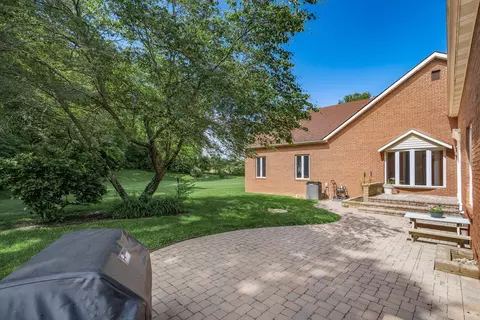 Exterior - 1422 Pontius Rd, Circleville, OH 43113 photo 8 of 11