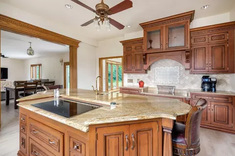 Kitchen - 1422 Pontius Rd, Circleville, OH 43113 photo 5 of 5