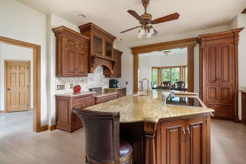 Kitchen - 1422 Pontius Rd, Circleville, OH 43113 photo 3 of 5