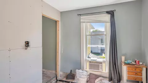 Bedroom - 216 N Elm St, Prospect, OH 43342 photo 10 of 12