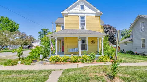 216 N Elm St, Prospect, OH 43342