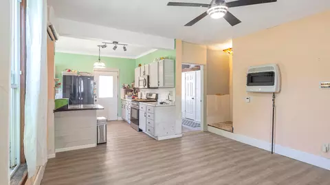 Entry Way - 216 N Elm St, Prospect, OH 43342 photo 2 of 2