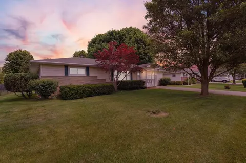 330 Gary St, Ashville, OH 43103