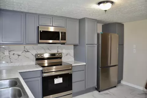 422 Seroco Ave, Newark, OH 43055 photo 5