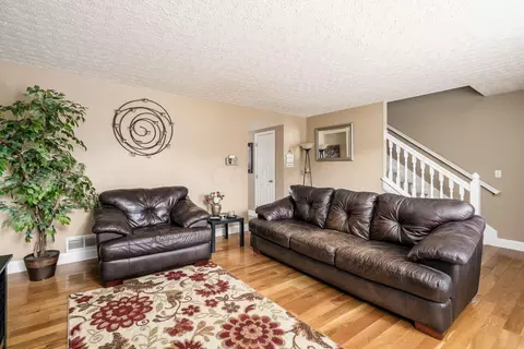 2908 Jericho Pl, Delaware, OH 43015 photo 6