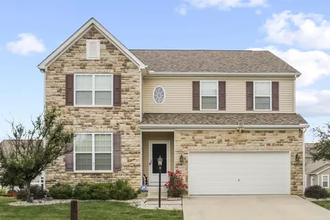 653 Preston Trails Dr, Pickerington, OH 43147
