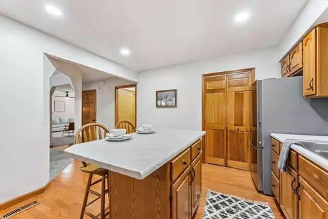 Kitchen - 249 Clark Dr, Circleville, OH 43113 photo 4 of 5
