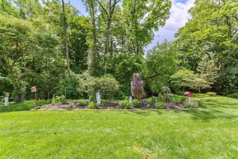 Exterior - 249 Clark Dr, Circleville, OH 43113 photo 15 of 17