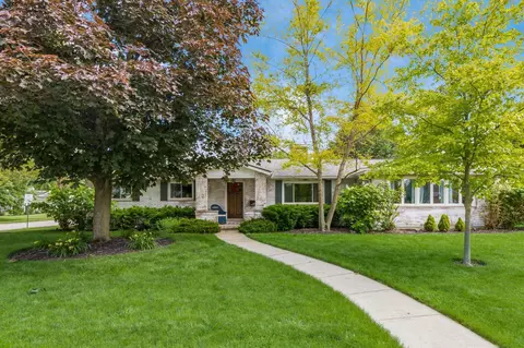 2356 Haviland Rd, Columbus, OH 43220
