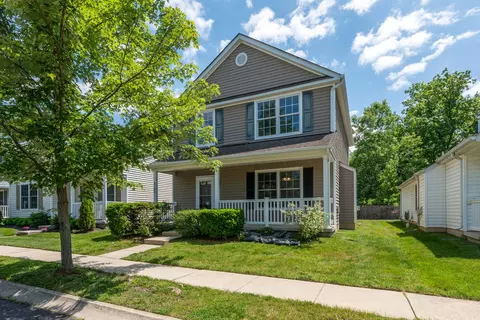 8708 Pennycress Ln, Lewis Center, OH 43035