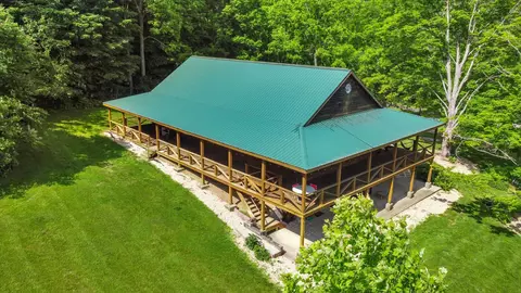 1100 Schmidt Rd, Bainbridge, OH 45612