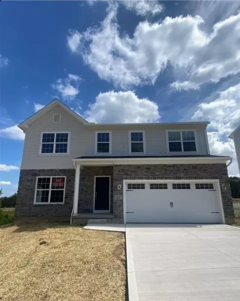 1259 Selena Grove Grv, Uniontown, OH 44685