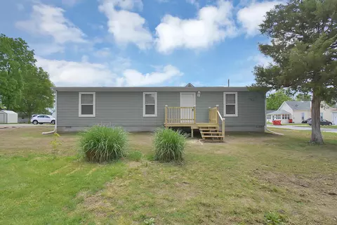 247 S Walnut St, London, OH 43140