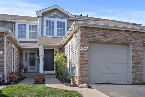 7602 Wellshire Dr, Pickerington, OH 43147