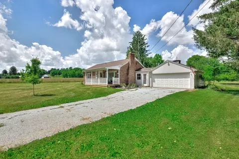 12721 Pleasant Valley Rd, Mount Vernon, OH 43050