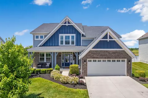 184 Thrush Cir, Pickerington, OH 43147