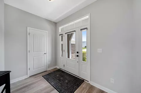 Entry Way - 184 Thrush Cir, Pickerington, OH 43147 photo 1 of 9