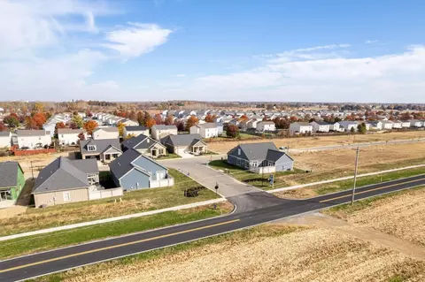 7250 Lehman Park Pl, Canal Winchester, OH 43110