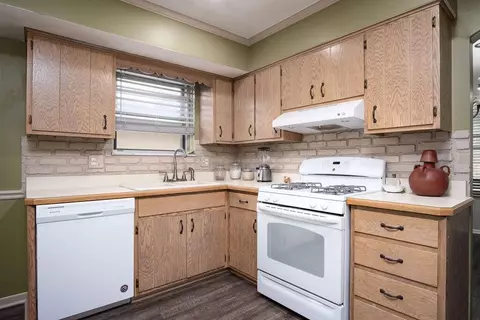 5299 Arrowood Loop E, Columbus, OH 43229 photo 4