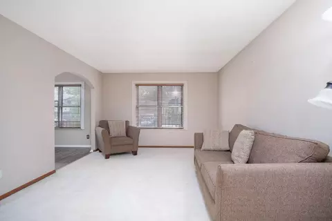 5299 Arrowood Loop E, Columbus, OH 43229 photo 11