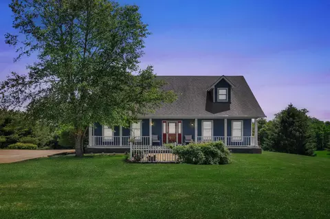 15704 Lucerne Rd, Fredericktown, OH 43019