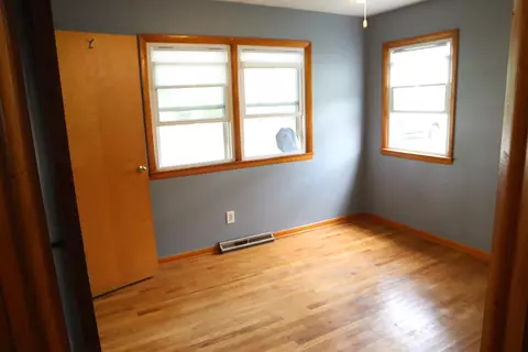 Bedroom - 165 Sunset Dr, Circleville, OH 43113 photo 1 of 2