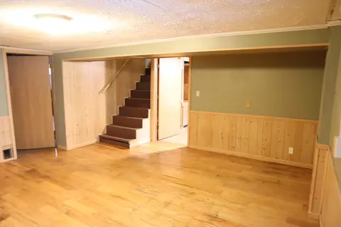 Living - 165 Sunset Dr, Circleville, OH 43113 photo 3 of 3