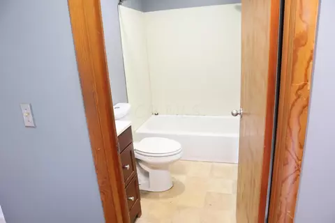 Bath - 165 Sunset Dr, Circleville, OH 43113 photo 1 of 1