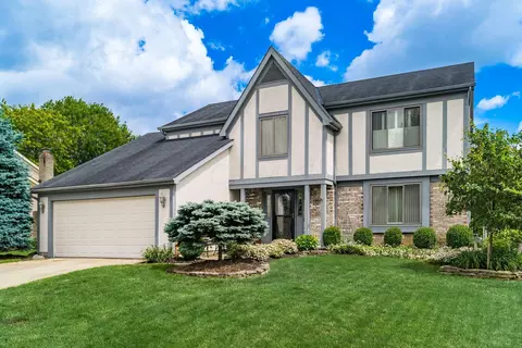 6677 Fallen Timbers Dr, Dublin, OH 43017