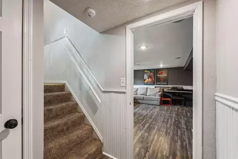 668 Thistle Ave, Columbus, OH 43230 photo 28