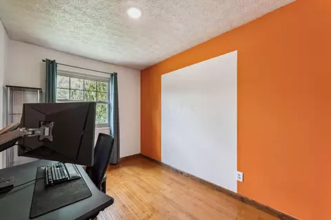 668 Thistle Ave, Columbus, OH 43230 photo 26