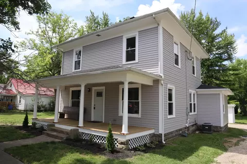 100 Main St, Bloomingburg, OH 43106