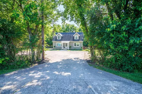 2816 River St, Grove City, OH 43123