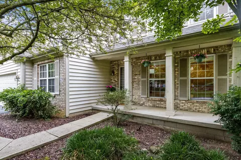 2279 Seton Dr, Lewis Center, OH 43035