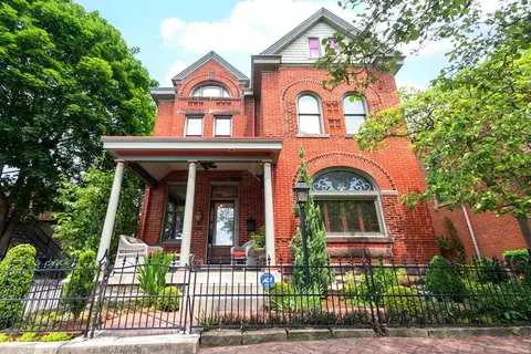 180 Reinhard Ave, Columbus, OH 43206