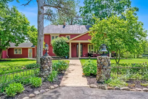 35 Hillside Dr, Delaware, OH 43015