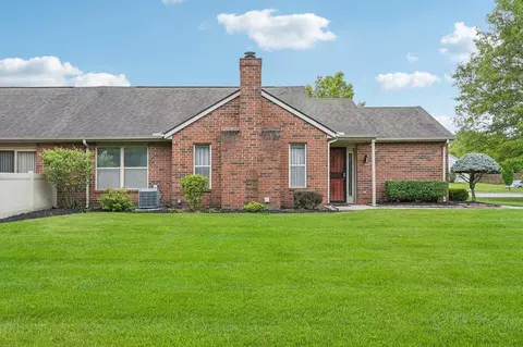 6427 Upperridge Dr #1, Canal Winchester, OH 43110