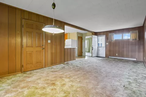 Living - 255 Sunset Dr, Circleville, OH 43113 photo 6 of 6