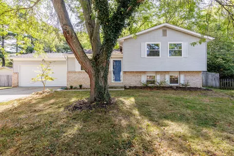 2055 Clayborn Ct, Columbus, OH 43235